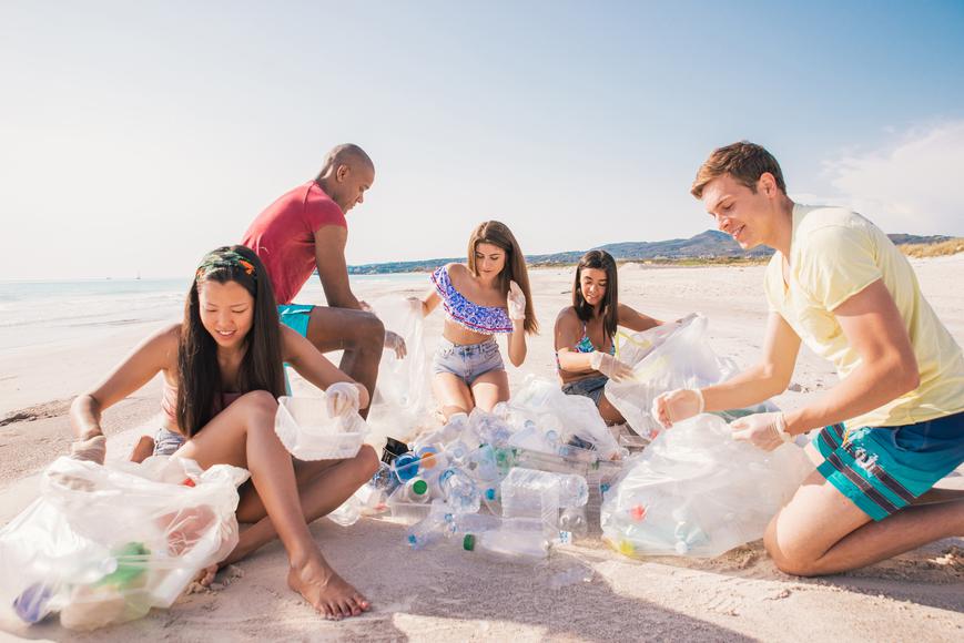 Where To Participate In Beach Clean-Ups