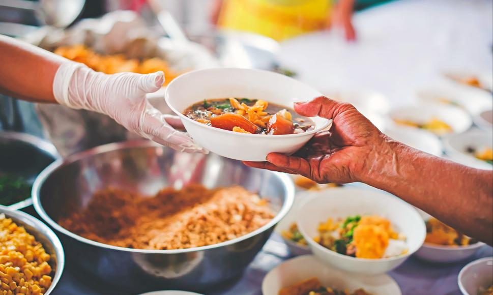 Holiday Volunteer Opportunities in California