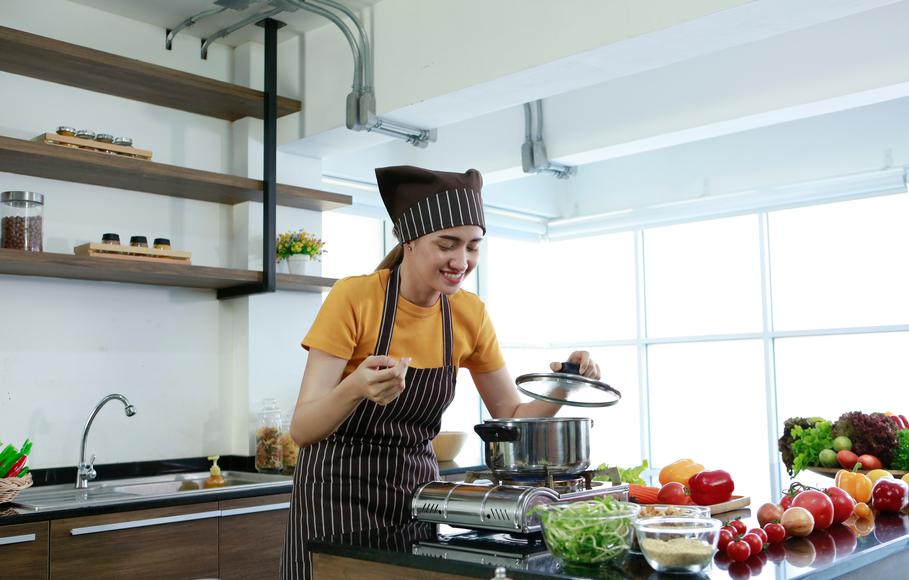 Where to Volunteer at a Soup Kitchen in California