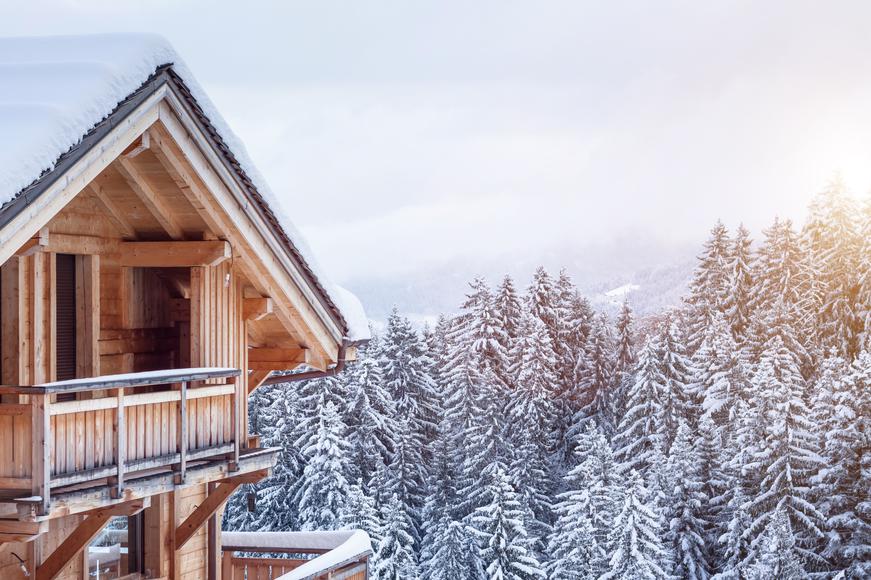 Where to Book Winter Cabins in California This Year